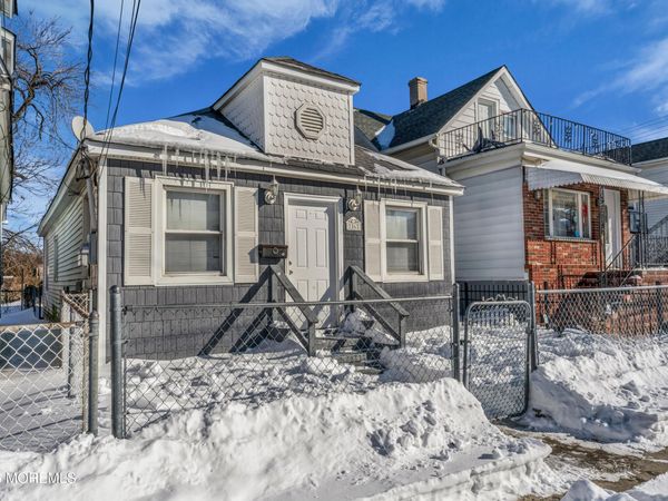 56 Highland Avenue, Keansburg, NJ 07734