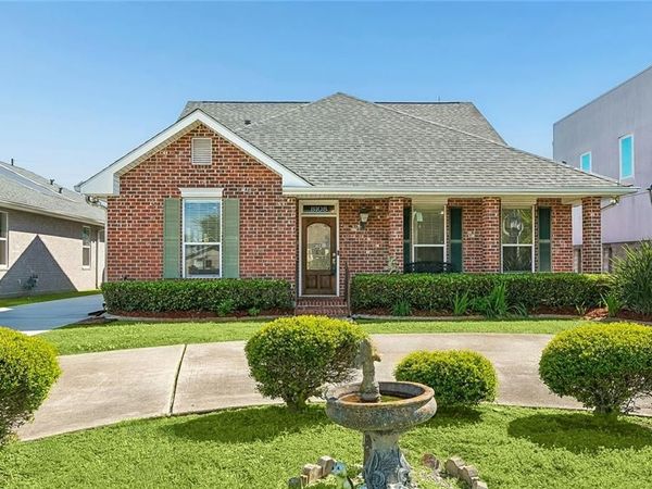 8108 HARRIS Avenue , Harahan, LA 70123