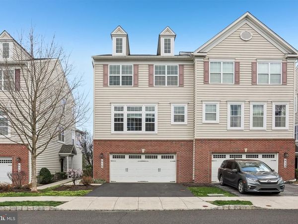 415 WILLIAMSON COURT, LANSDALE, PA 19446