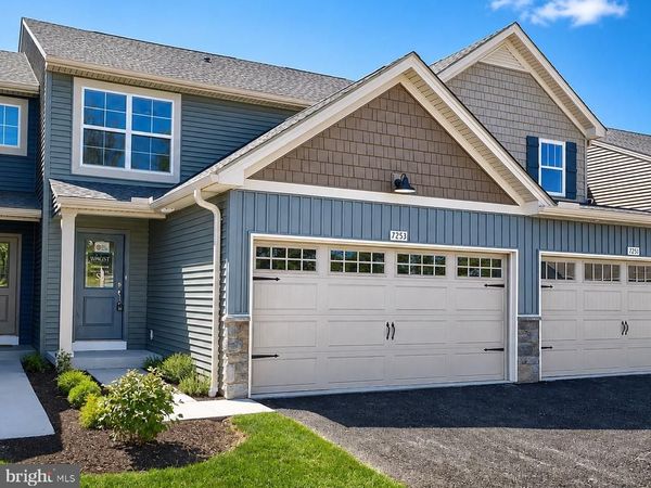 7253 WHITE OAK BOULEVARD, HARRISBURG, PA 17112