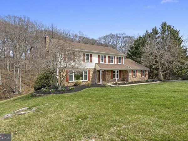 105 CARRIAGE DRIVE, HOCKESSIN, DE 19707