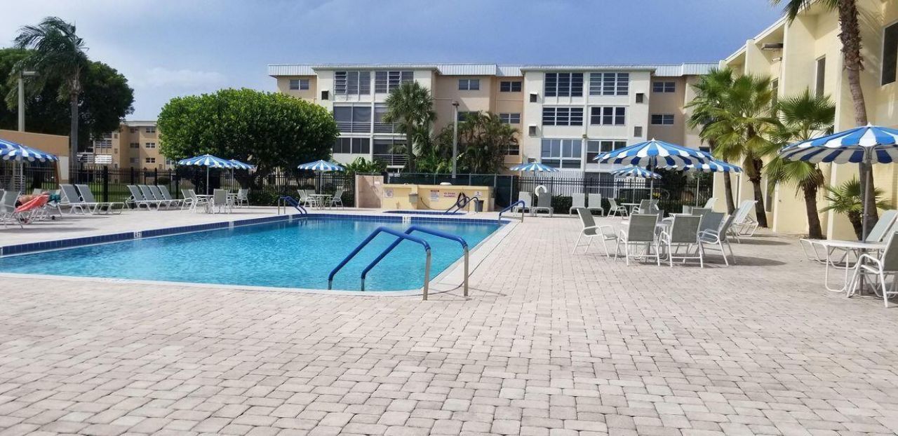 300 NE 26th Avenue Ne, Unit 1040, Boynton Beach, FL 33435 Photo