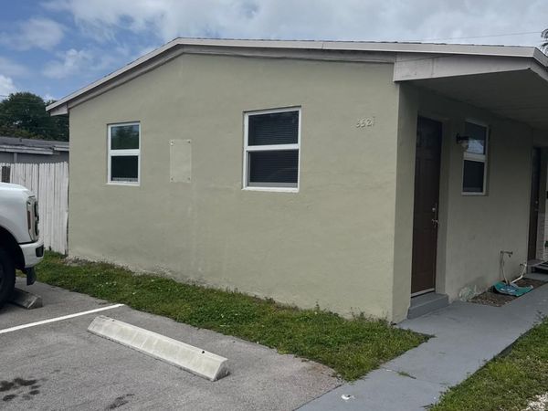 5521 SW 34th Street, Unit 2, Pembroke Park, FL 33023