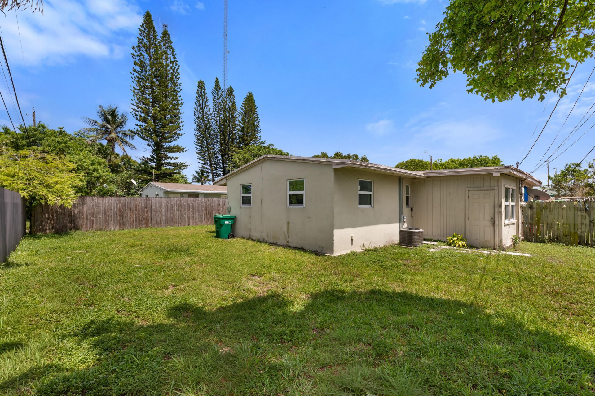 5521 SW 34th Street, Unit 2, Pembroke Park, FL 33023 Photo
