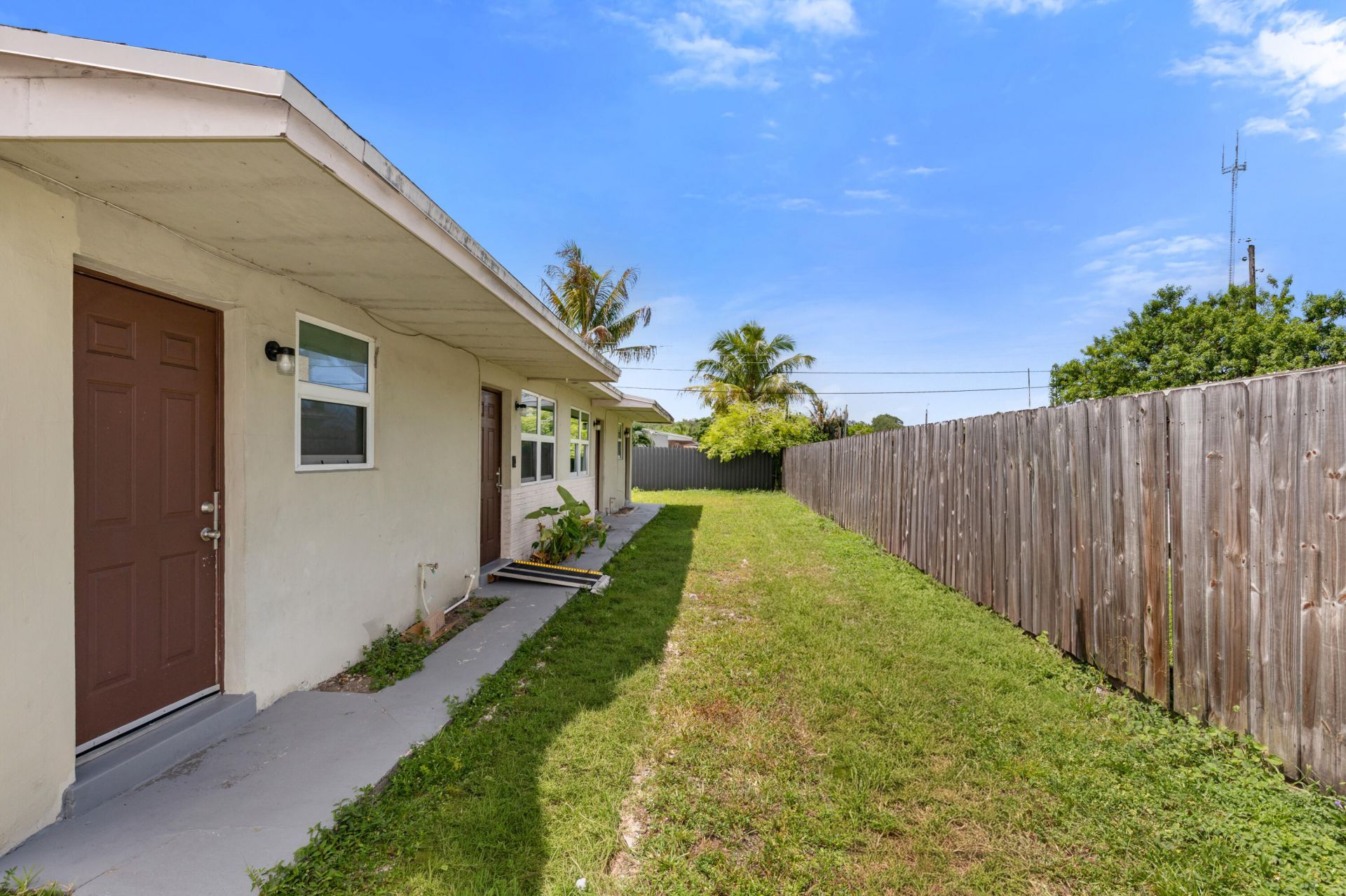 5521 SW 34th Street, Unit 2, Pembroke Park, FL 33023 Photo