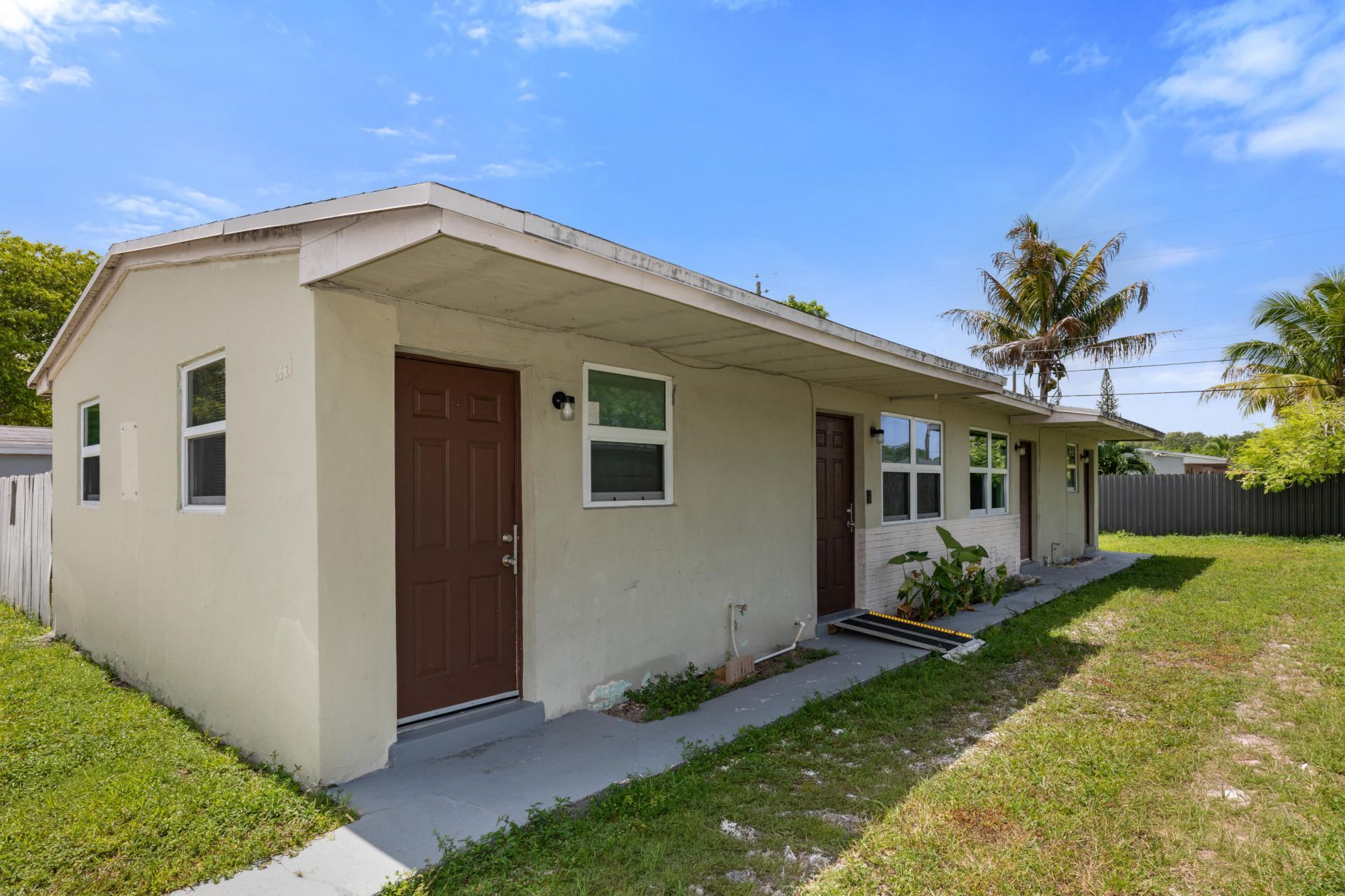 5521 SW 34th Street, Unit 2, Pembroke Park, FL 33023 Photo