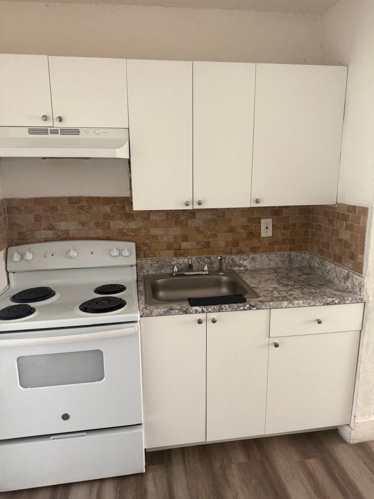 5521 SW 34th Street, Unit 2, Pembroke Park, FL 33023 Photo