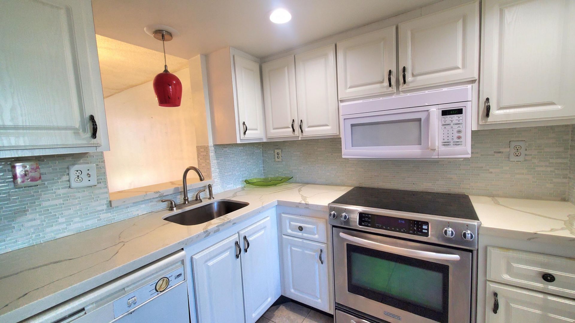 7680 NW 18th Street, Unit 105, Margate, FL 33063 Photo