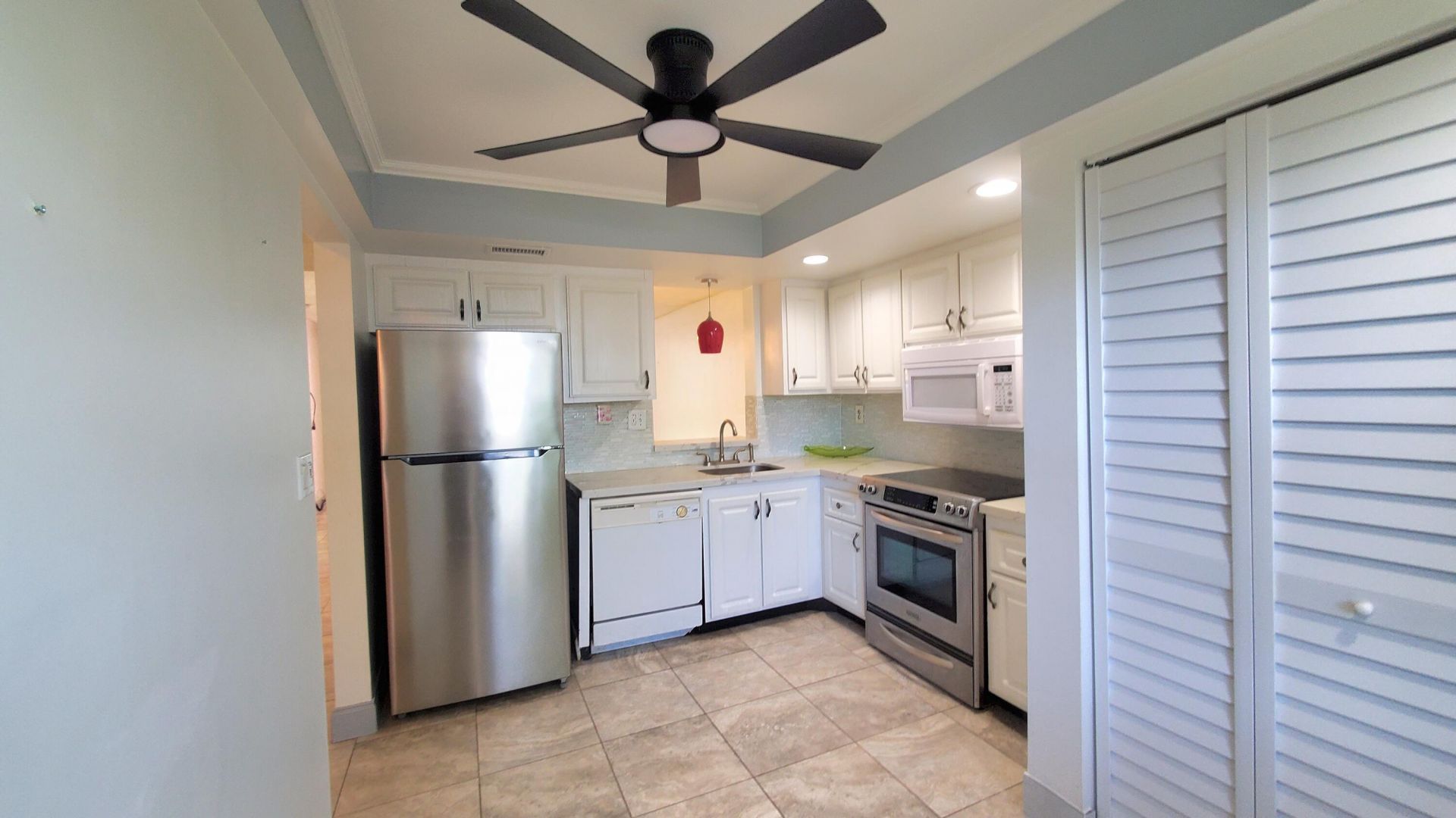 7680 NW 18th Street, Unit 105, Margate, FL 33063 Photo