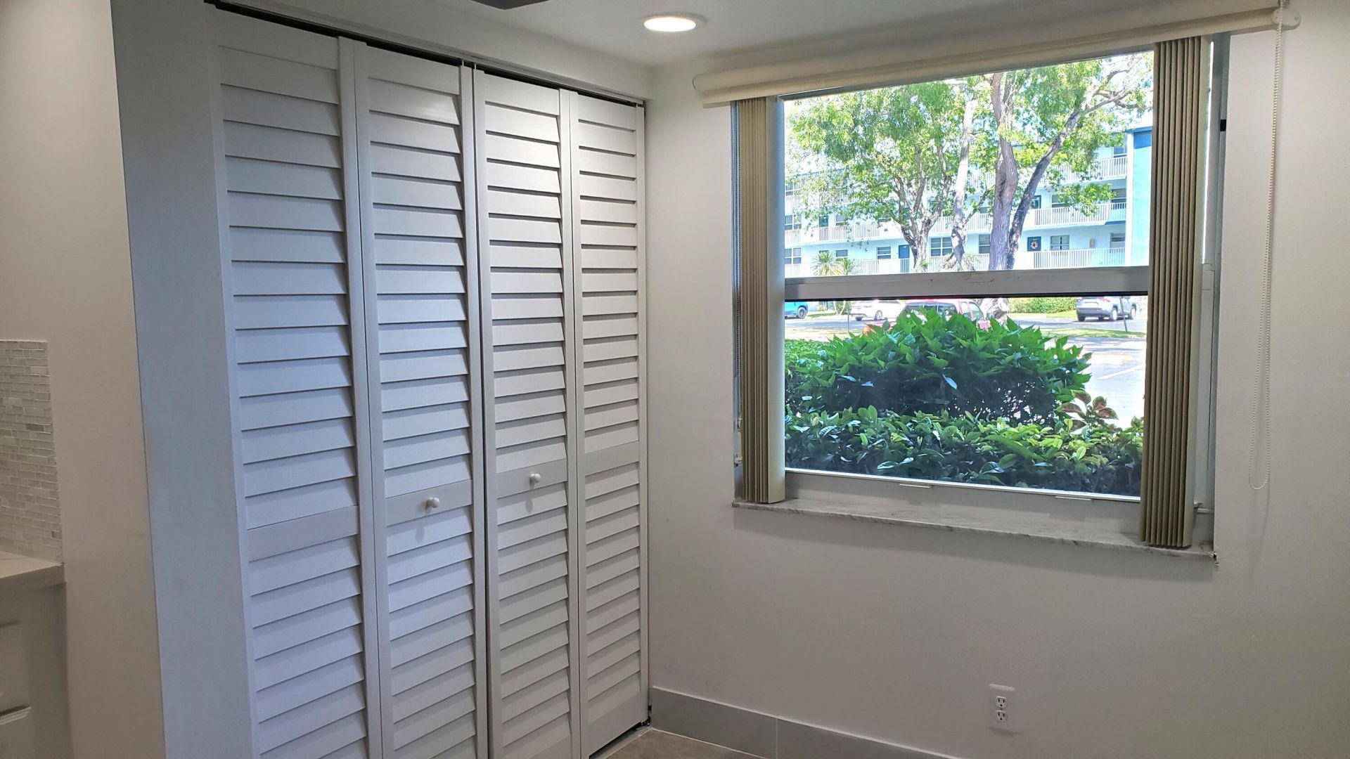 7680 NW 18th Street, Unit 105, Margate, FL 33063 Photo