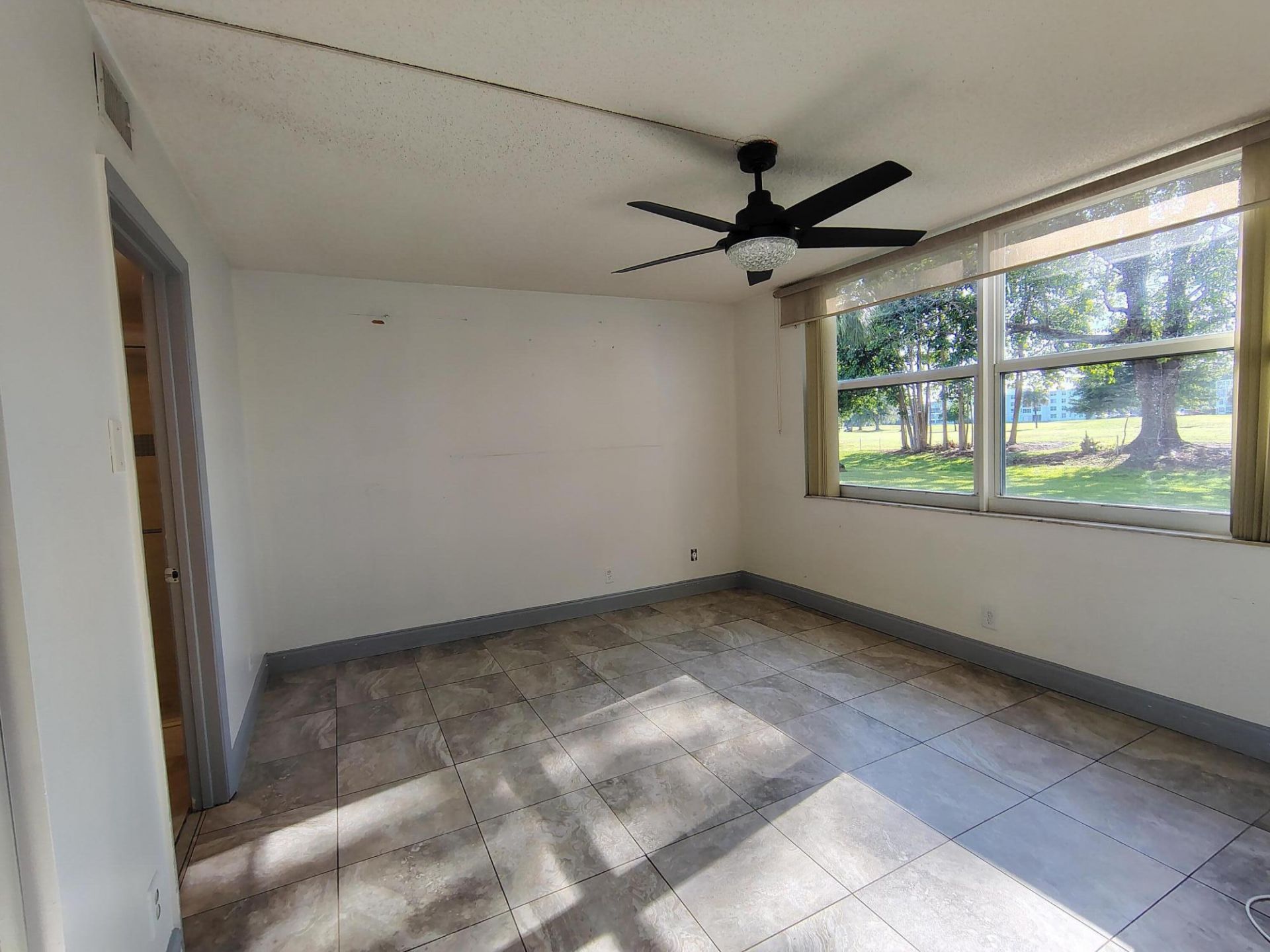 7680 NW 18th Street, Unit 105, Margate, FL 33063 Photo