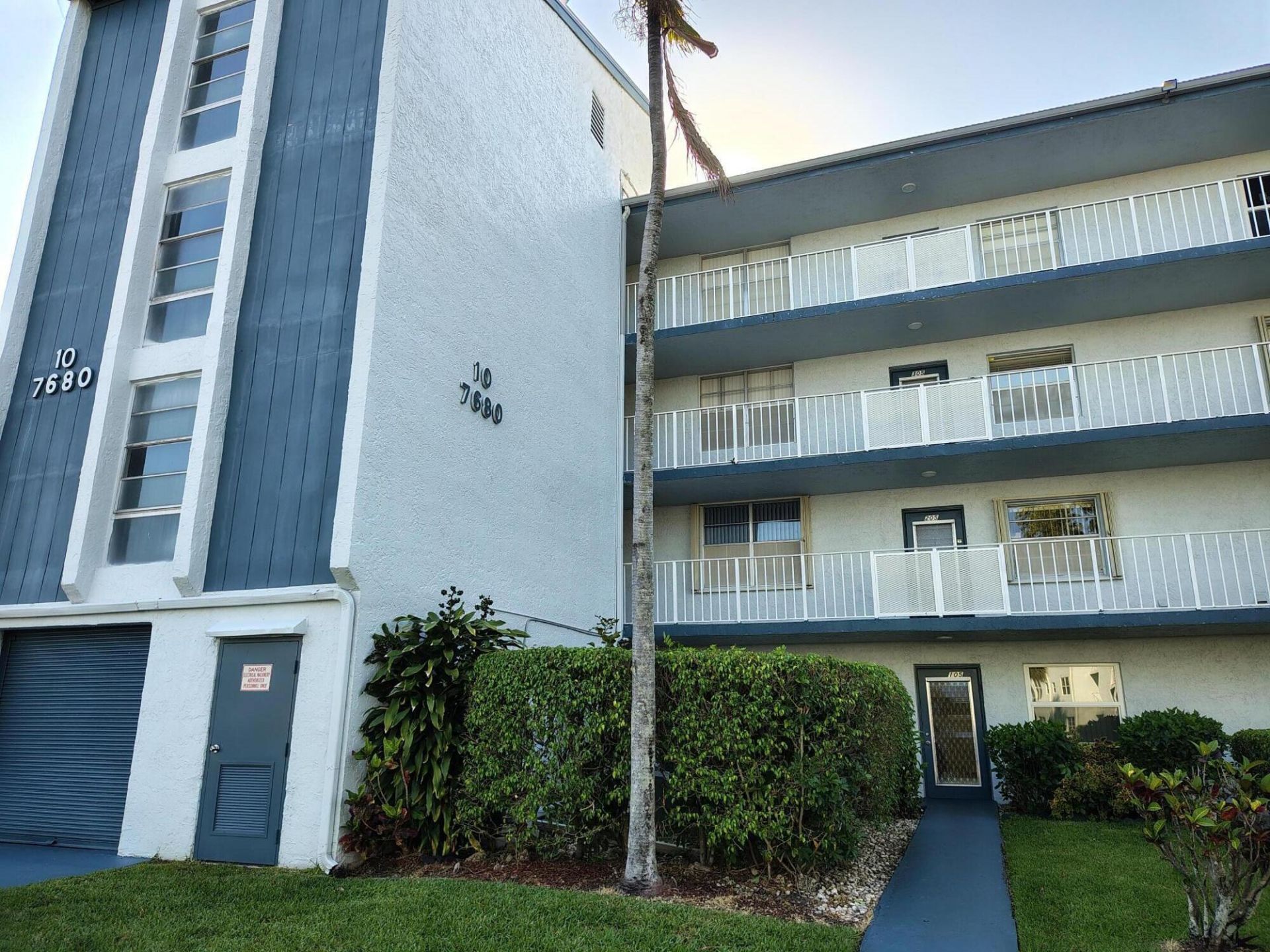 7680 NW 18th Street, Unit 105, Margate, FL 33063 Photo