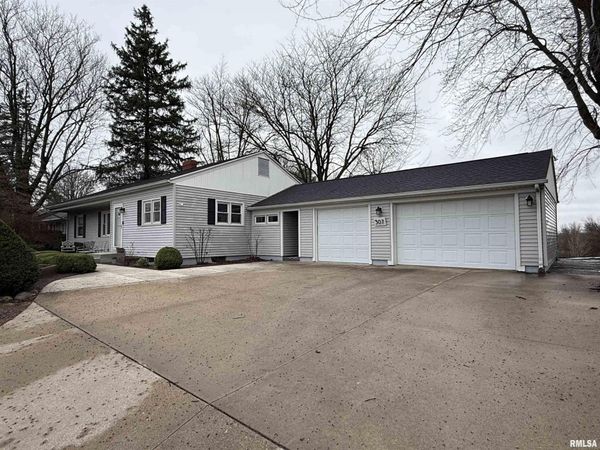 307 E STATE Street, Payson, IL 62360