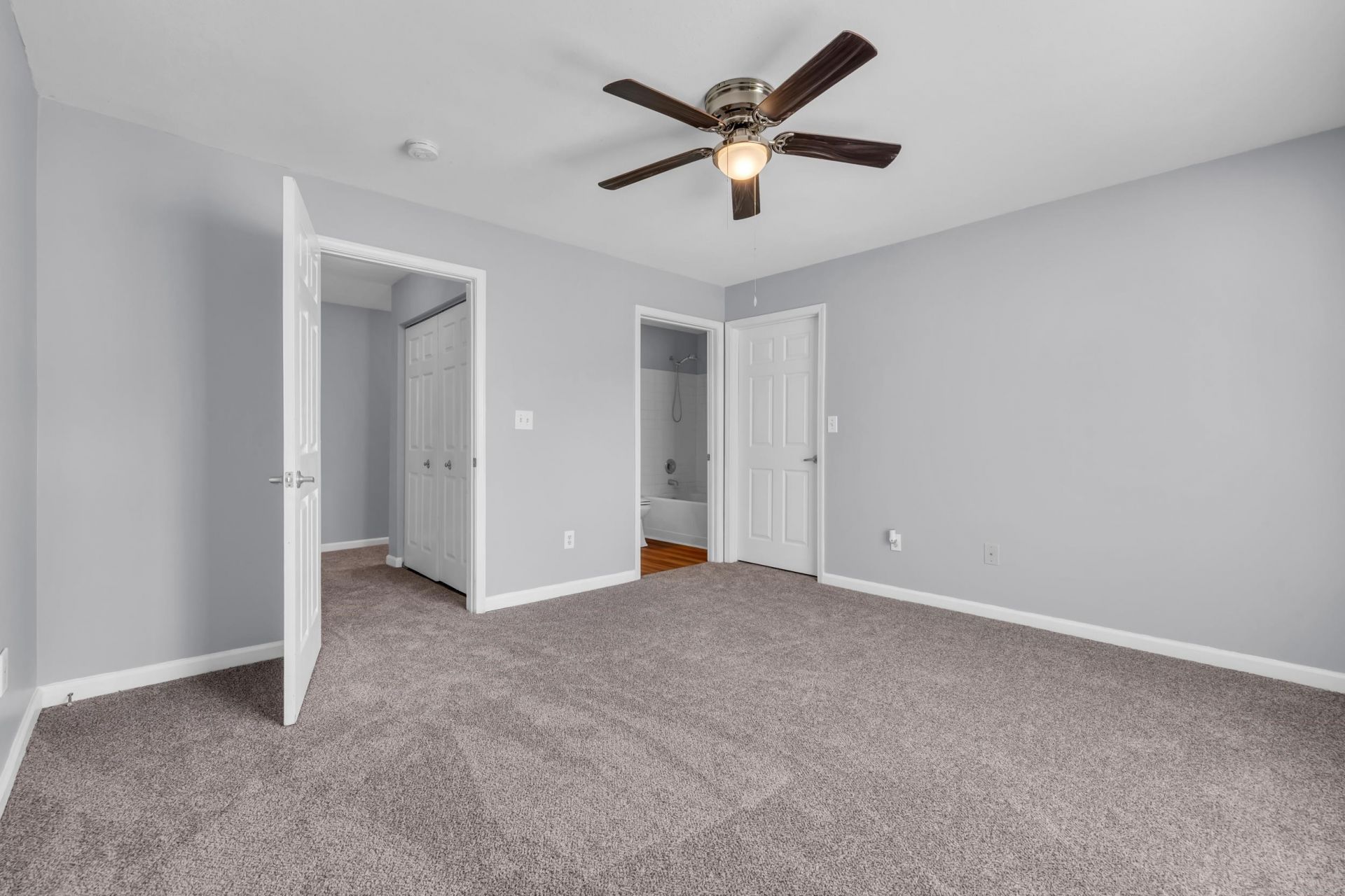 3795 Hitchcock Way Photo 14