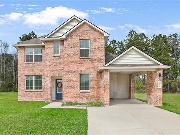 18301 FOX HOLLOW Loop, Hammond, LA 70401