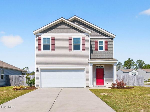1573 Murre Court SE, Bolivia, NC 28422