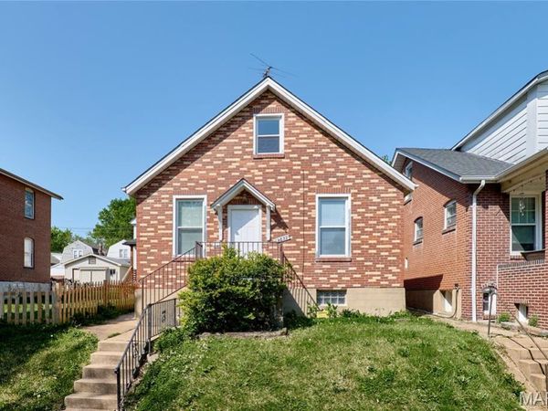 4832 Goethe Avenue , St Louis, MO 63116