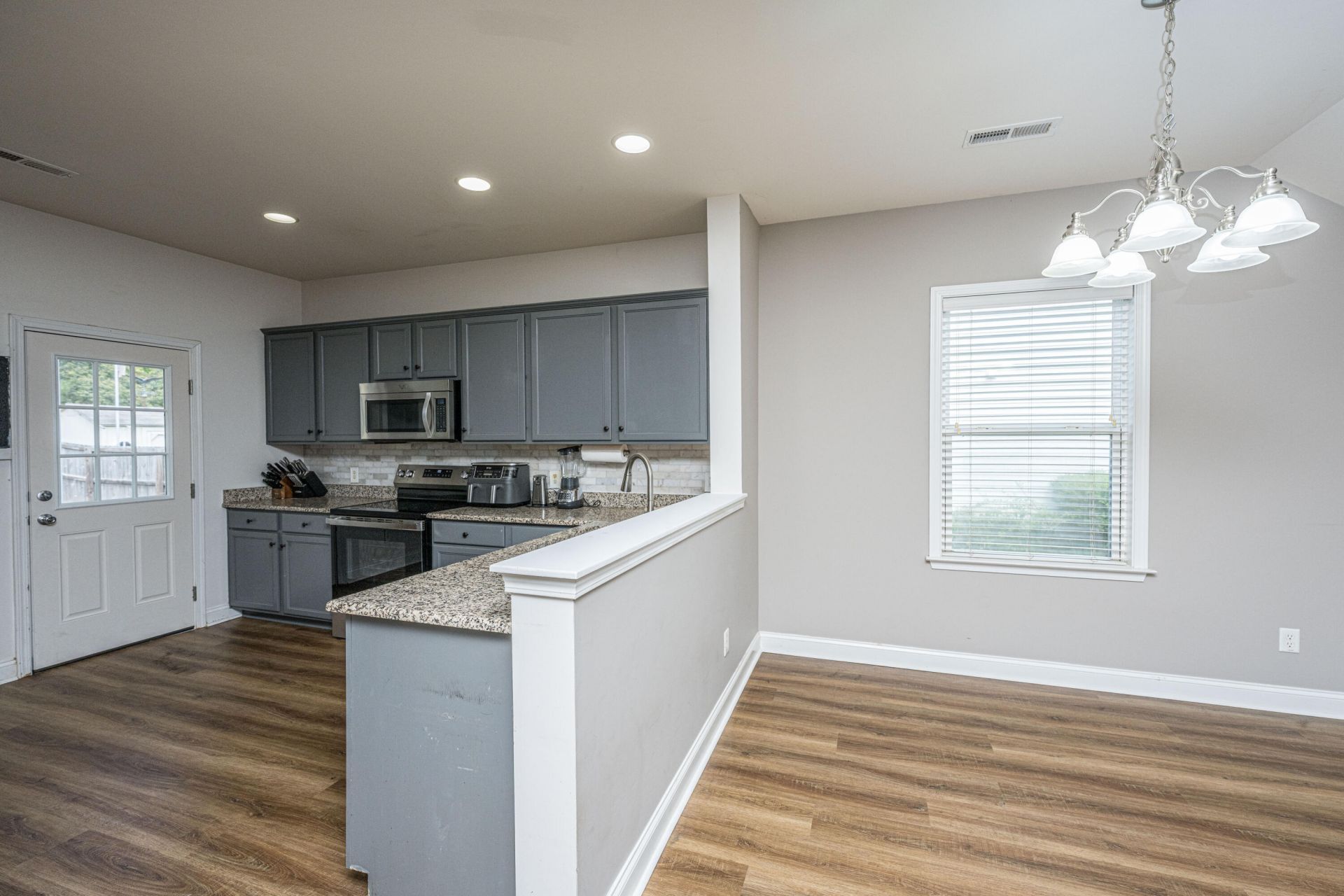 247 Old Carolina Drive Photo 12