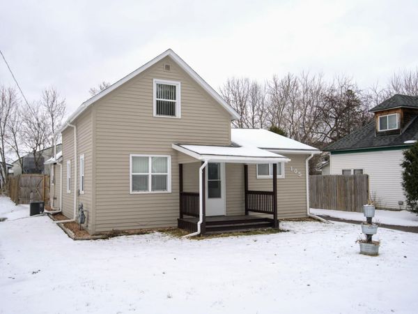 105 3rd Street SE, Hinckley, MN 55037