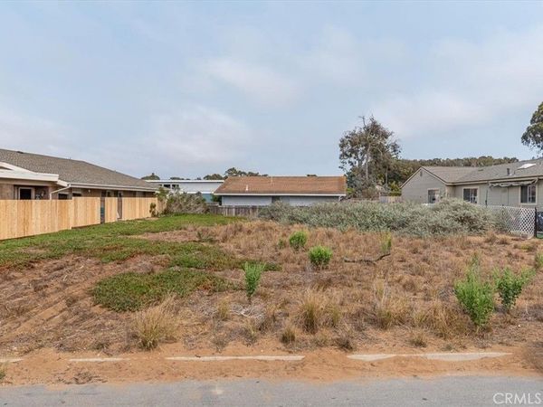 1924 Nevada Court, Los Osos, CA 93402