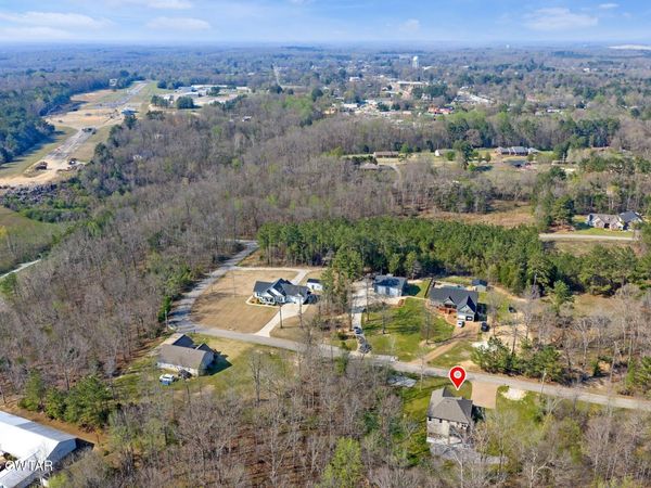 140 Eagle Crest Lane, Parsons, TN 38363