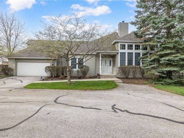 71 Haskell Drive , Bratenahl, OH 44108