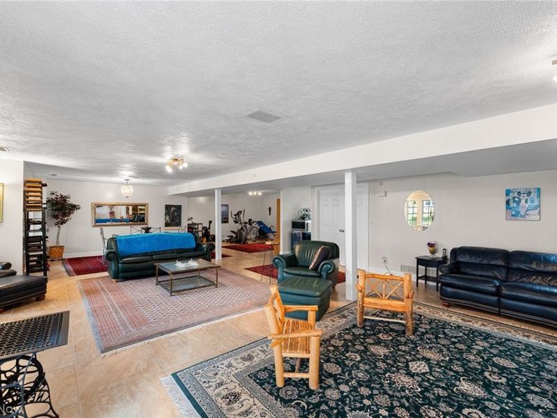 71 Haskell Drive, Bratenahl, OH 44108 Photo 28