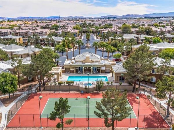 8070 W Russell Road , Unit 2060, Las Vegas, NV 89113