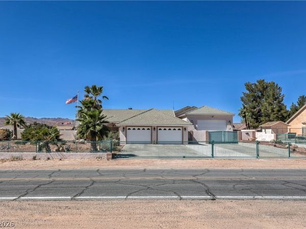3195 Heyer Street, Logandale, NV 89021