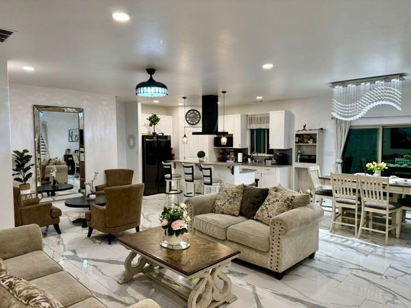 3936 Jaxson , Santa Fe, NM 87507