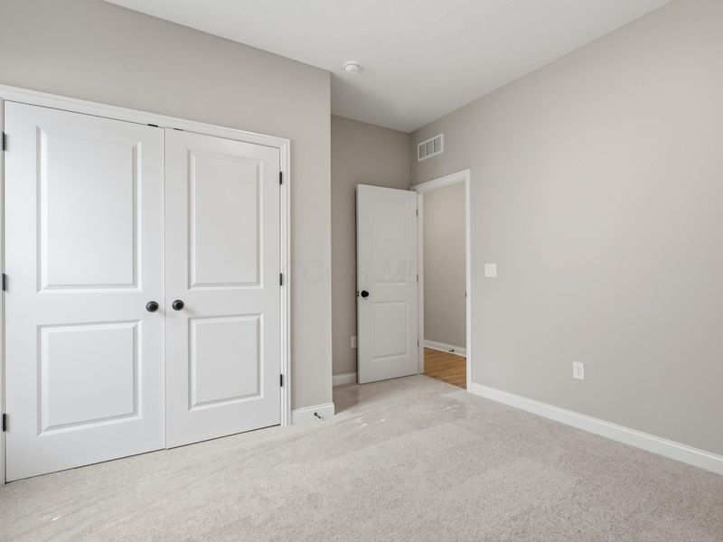 6956 Corsican Loop N, Hilliard, OH 43026 Photo 11