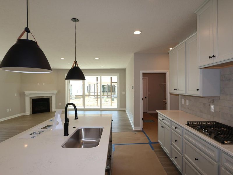 6956 Corsican Loop N, Hilliard, OH 43026 Photo 2