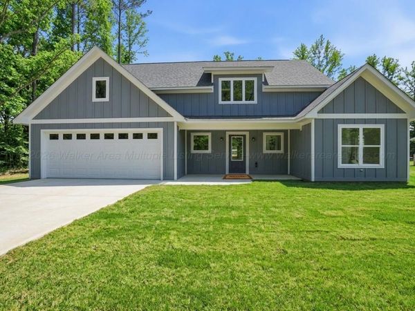 87 RANDOLPH Cove, Jasper, AL 35503