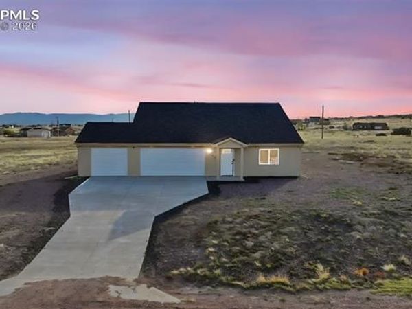 1743 N Heron Drive, Pueblo West, CO 81007