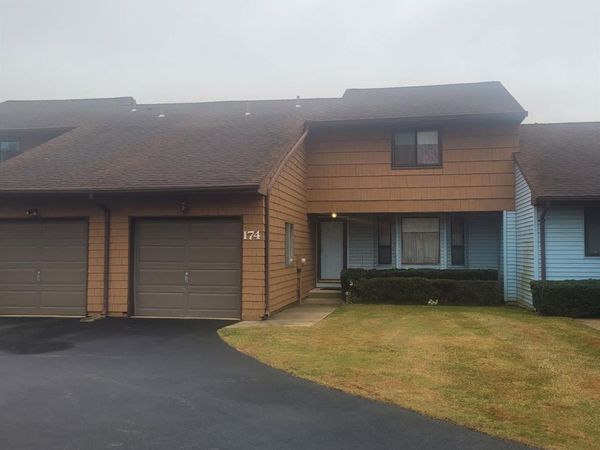 174 Melanie Way, Commack, NY 11725