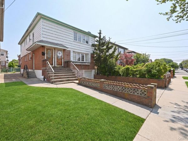 253-10 148th Drive, Rosedale, NY 11422