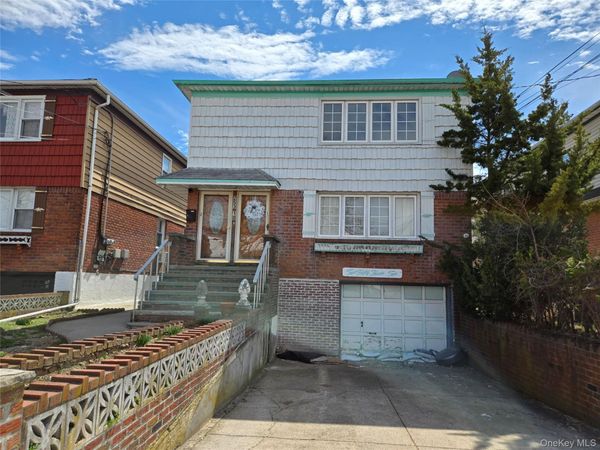 25310 148th Drive , Rosedale, NY 11422