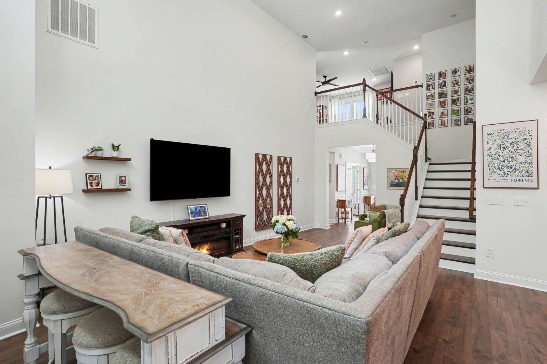 1196 Safe Haven Dr. Photo 5