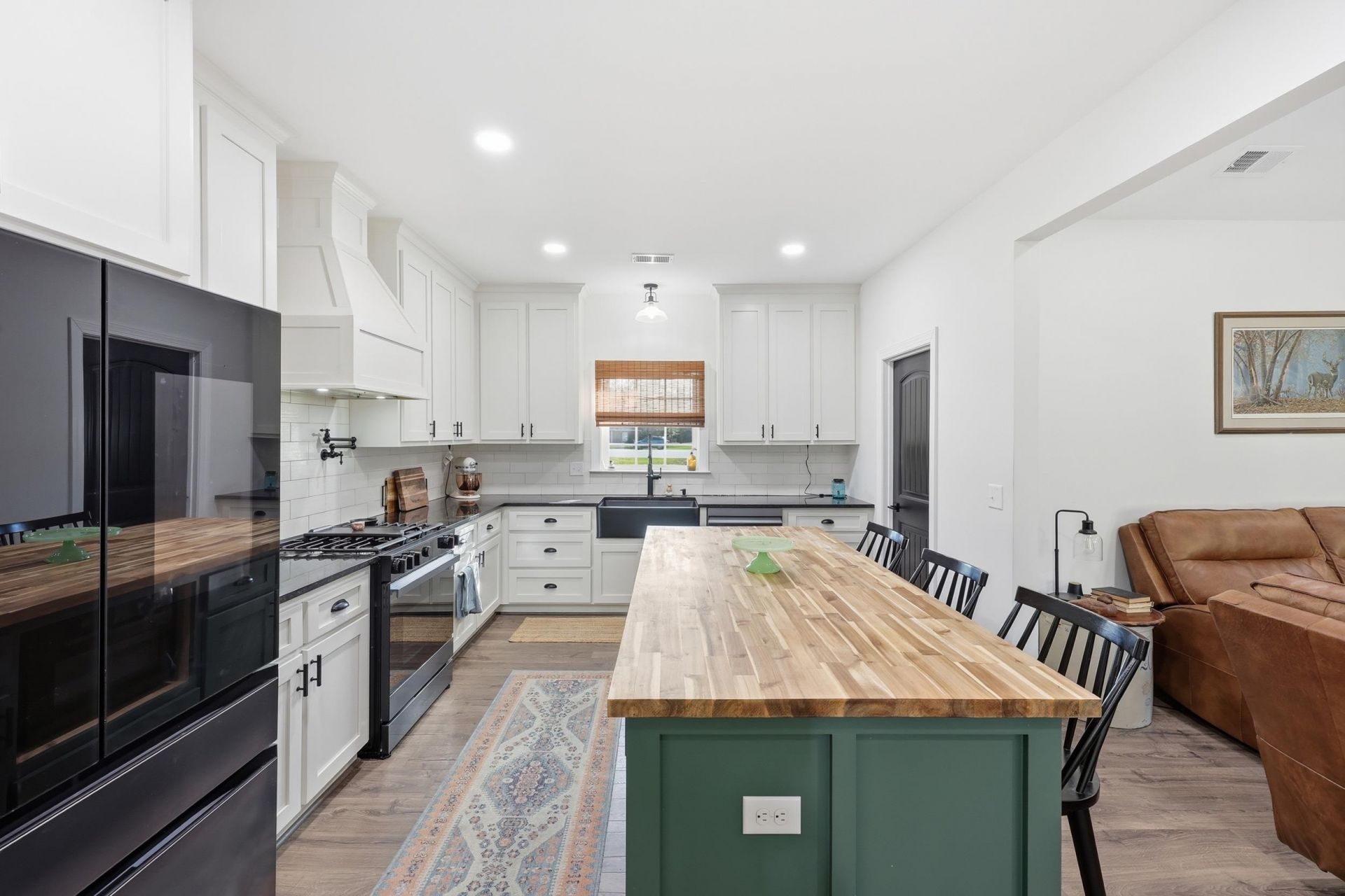 410 Miracle Ct  Photo 14