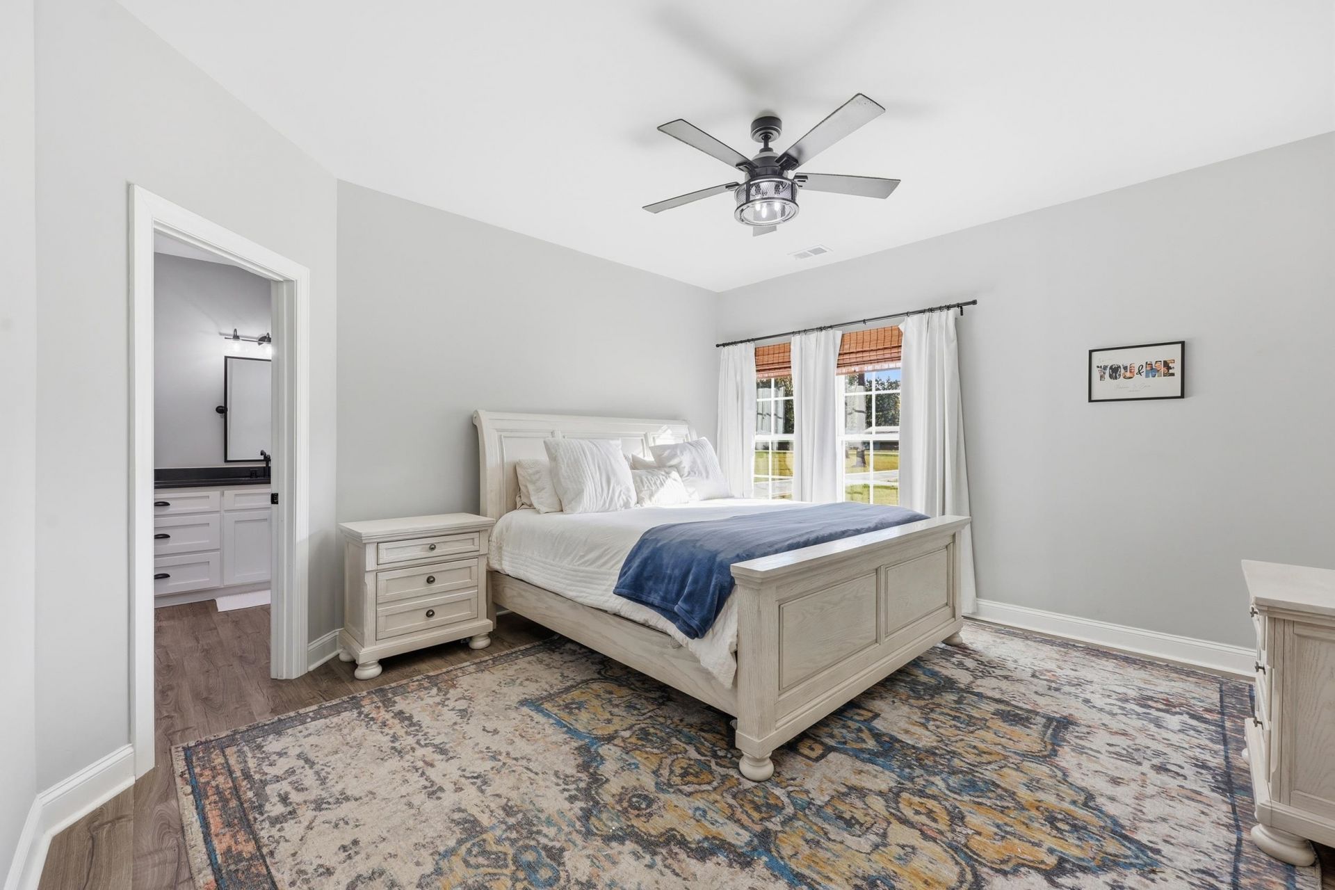 410 Miracle Ct  Photo 16