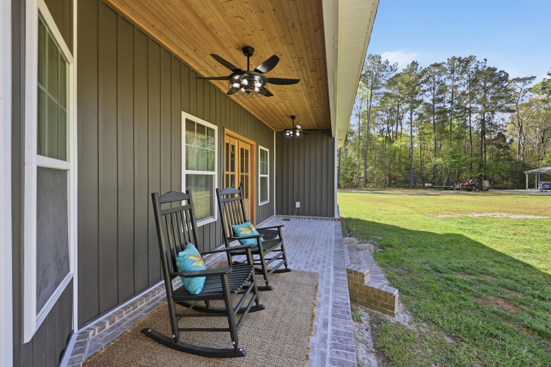 410 Miracle Ct  Photo 29