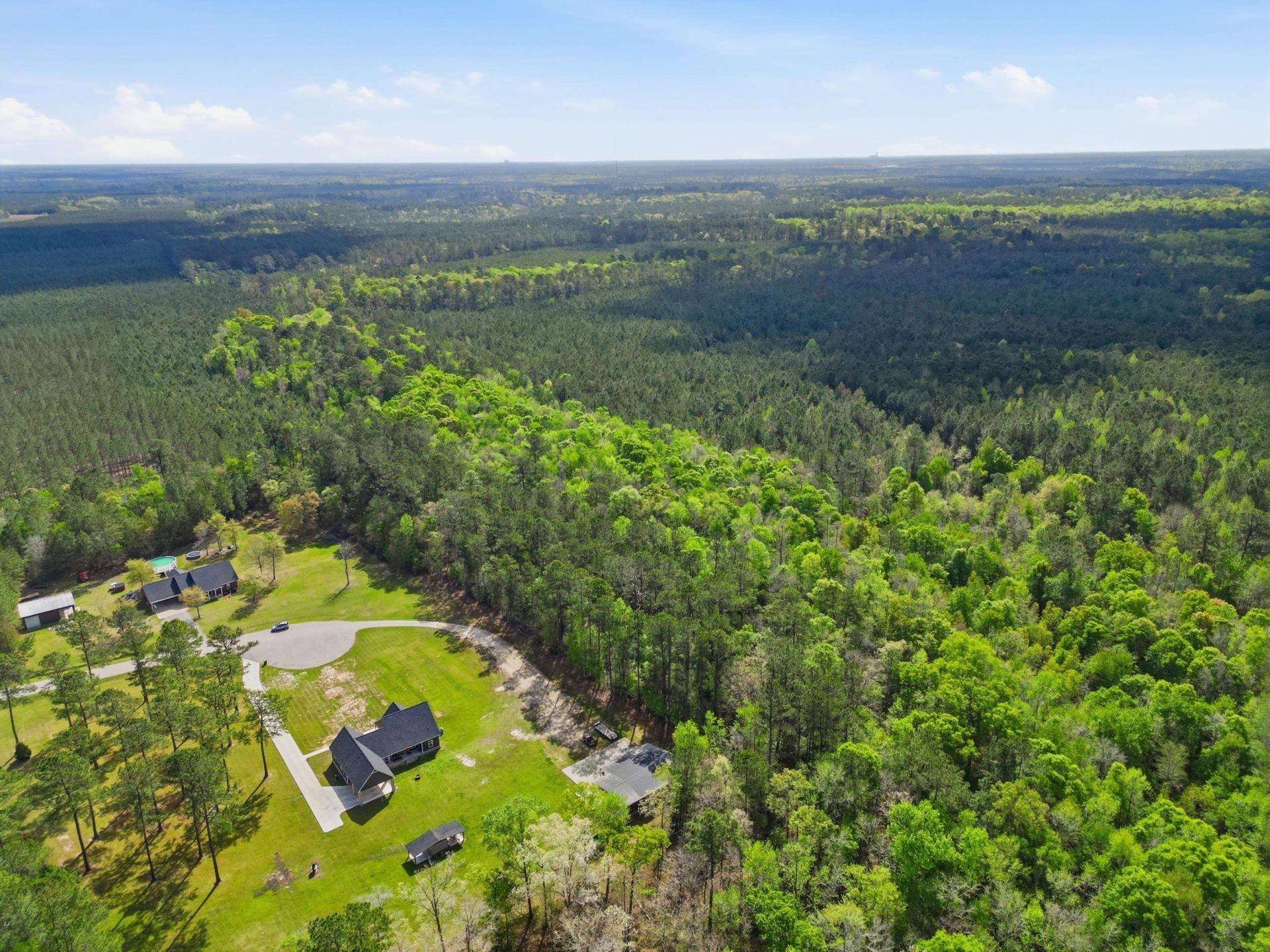 410 Miracle Ct  Photo 45