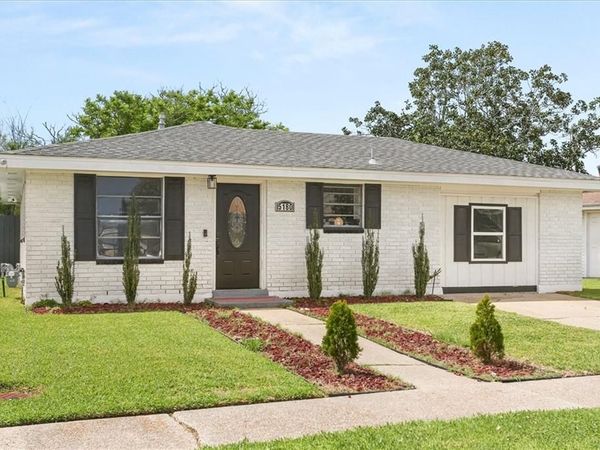5180 MOUNT SHASTA Lane, Marrero, LA 70072