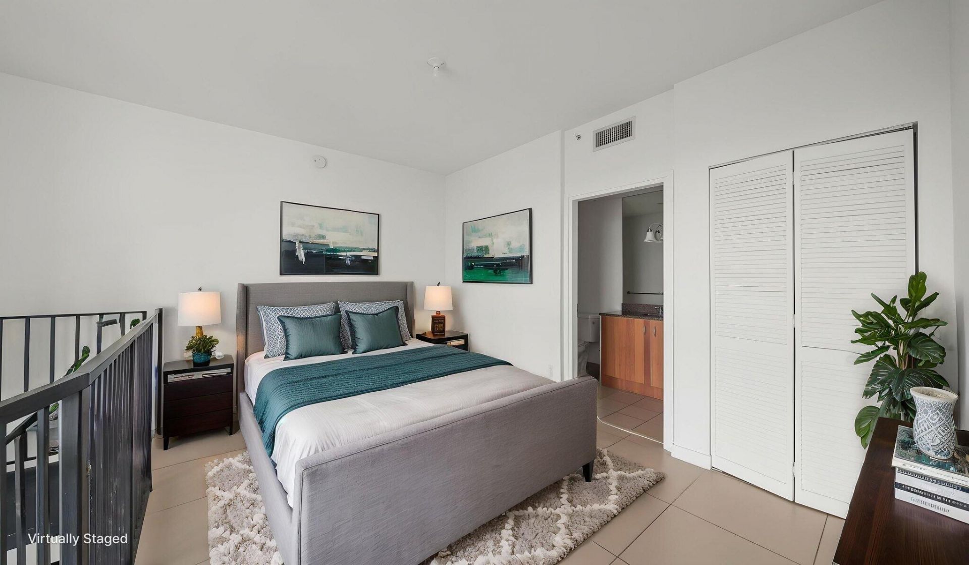 300 S Biscayne Boulevard, Unit L-832, Miami, FL 33131 Photo