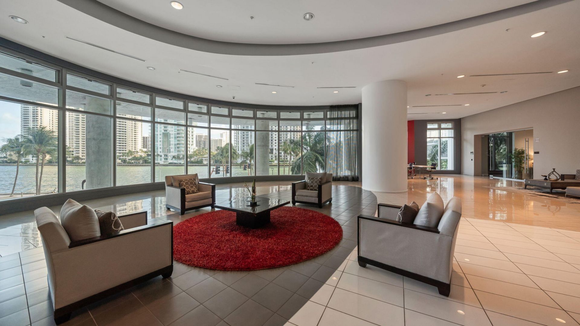 300 S Biscayne Boulevard, Unit L-832, Miami, FL 33131 Photo