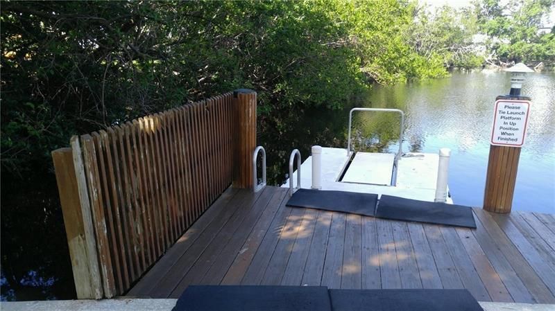 1523 E Hillsboro Boulevard, Unit 335, Deerfield Beach, FL 33441 Photo