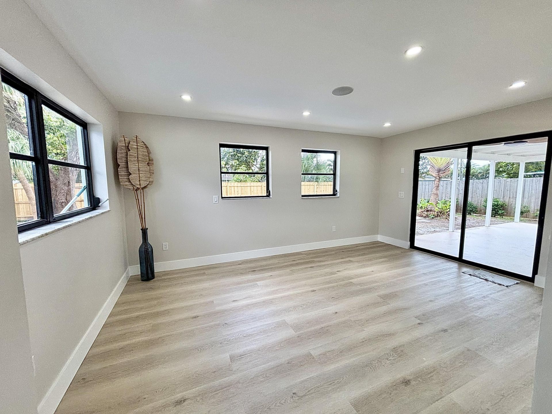 1753 16th Court N, Lake Worth Beach, FL 33460 Photo