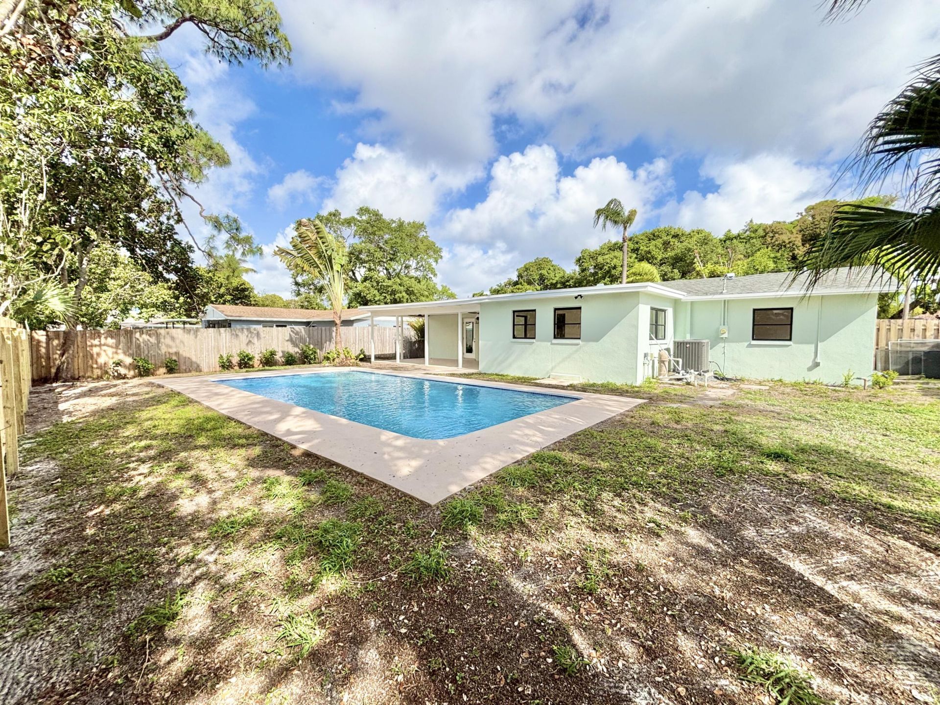 1753 16th Court N, Lake Worth Beach, FL 33460 Photo