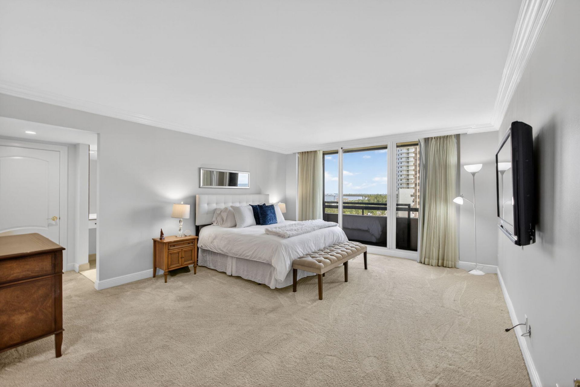 4000 N Ocean Drive, Unit 701, Singer Island, FL 33404 Photo