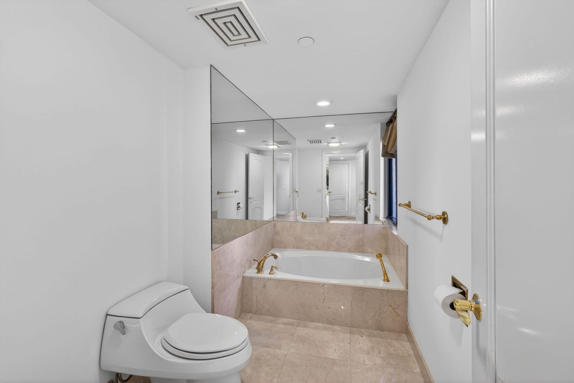 4000 N Ocean Drive, Unit 701, Singer Island, FL 33404 Photo